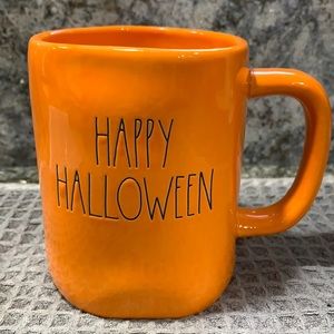 Rae Dunn HAPPY HALLOWEEN Mug